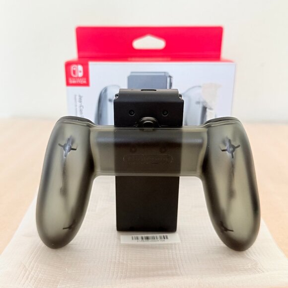🎮 Nintendo 🎮 Charging Grip Stand for Joy-Con Nintendo Switch - Gray - Picture 9 of 15